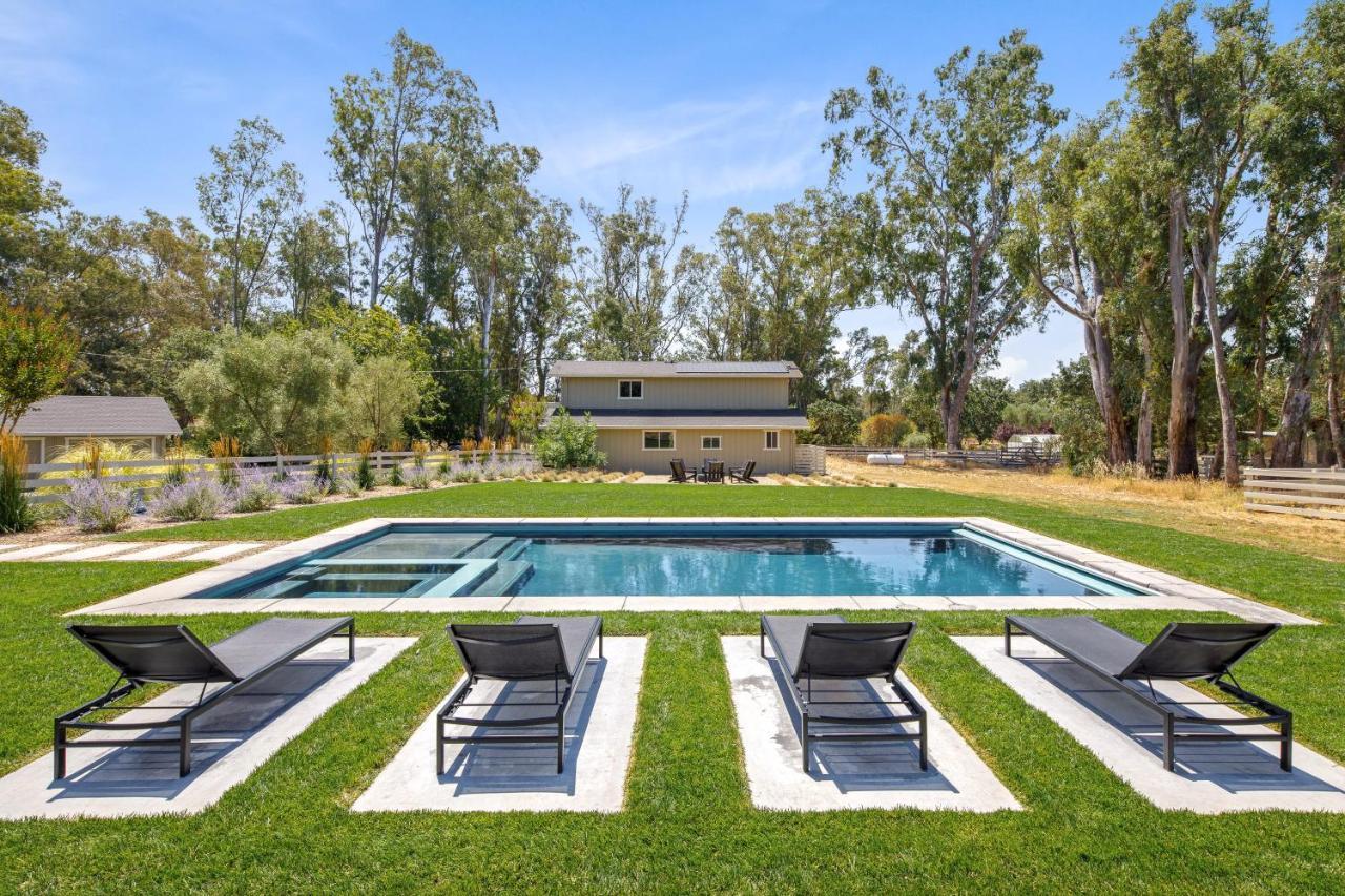 Pearson Manor Villa Sonoma Exterior photo